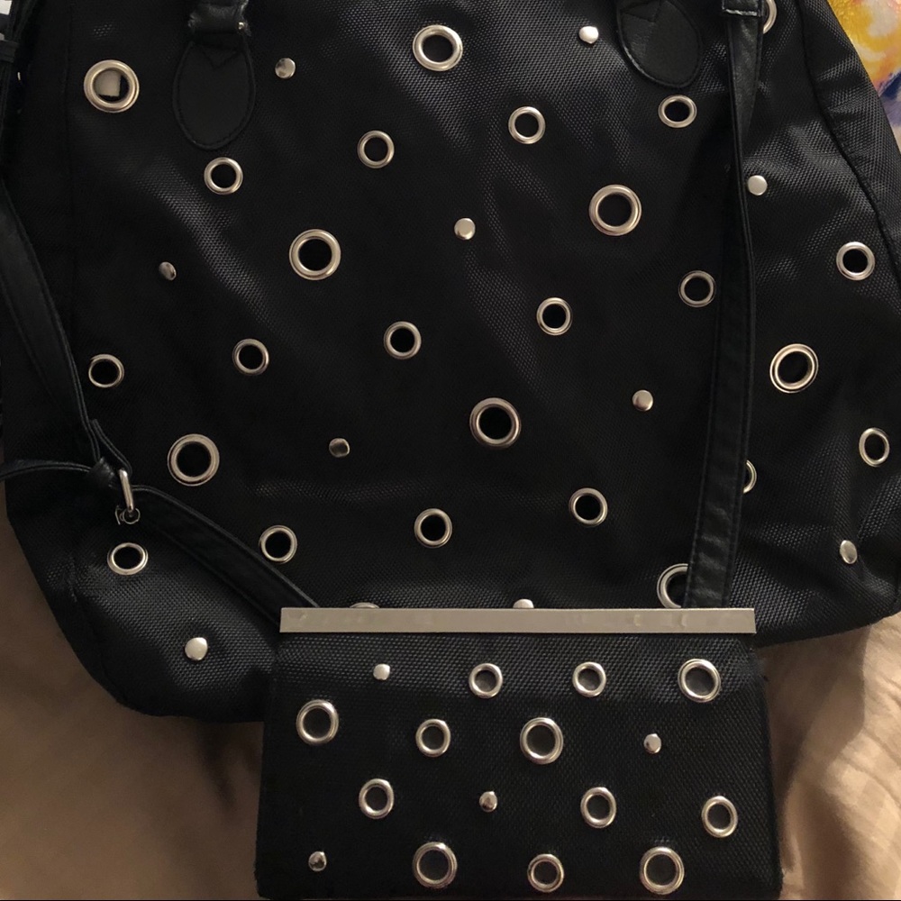 Purse and wallet